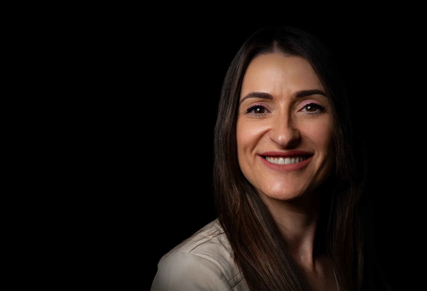 Ángela, profesional de la odontología en Koura Dental Plus